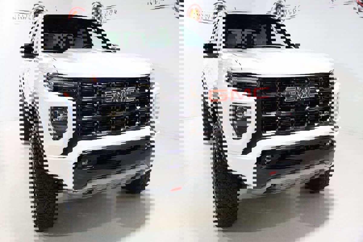 Used 2023 GMC Canyon AT4X image 7