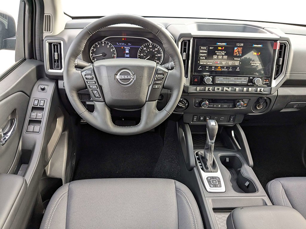 New 2026 Nissan Frontier SV AWD/4WD image 10