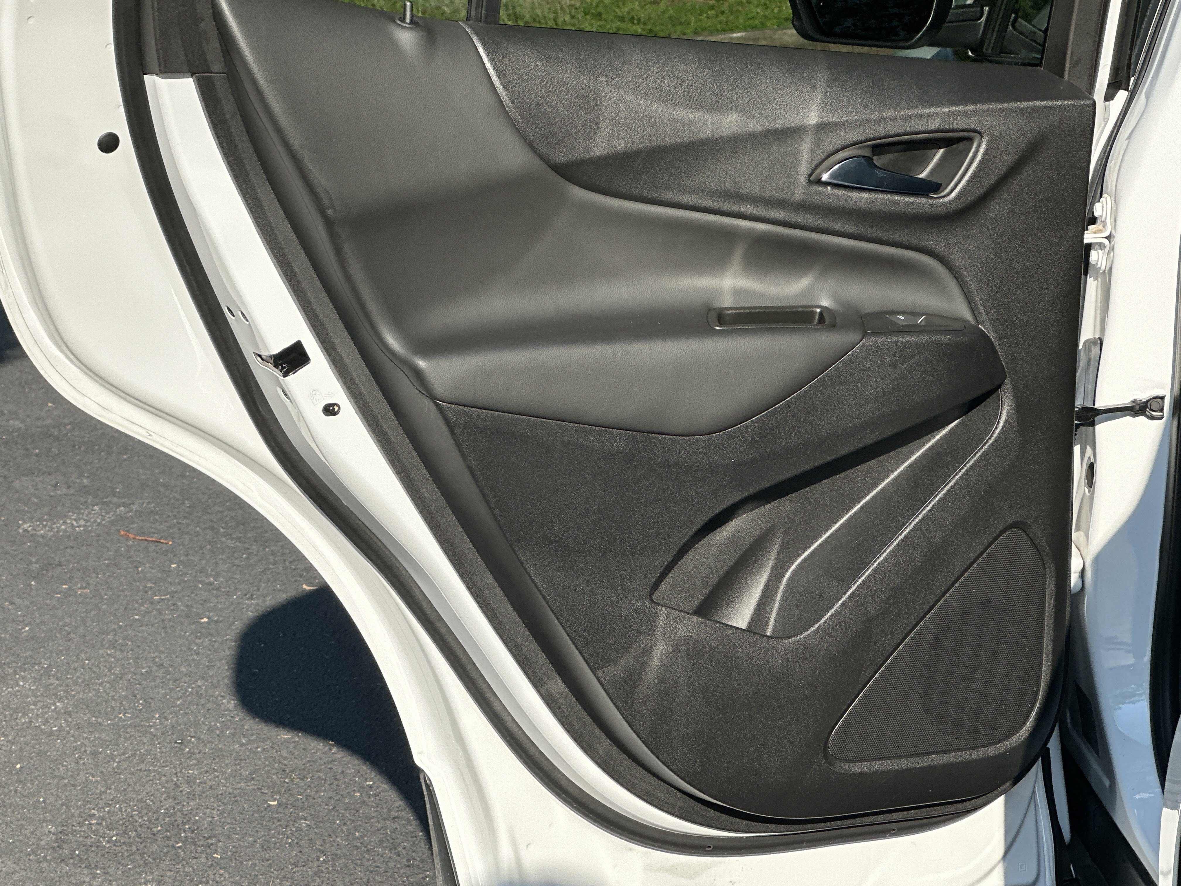 Used 2023 Chevrolet Equinox LT FWD image 20