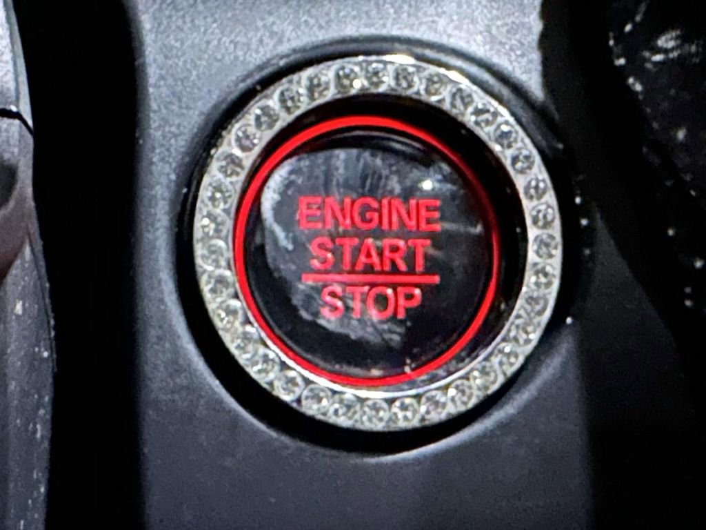 Used 2023 Honda HR-V LX image 28