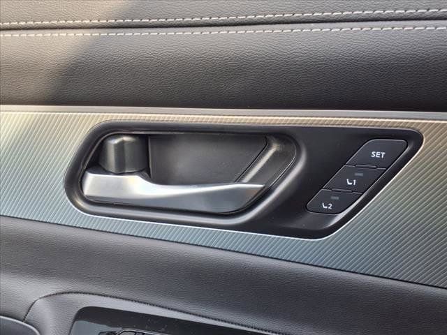 New 2025 Nissan Murano SL image 16