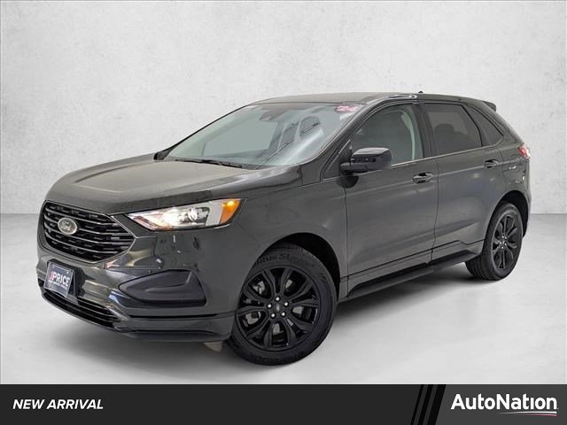 Used 2024 Ford Edge SE w/ Black Appearance Package