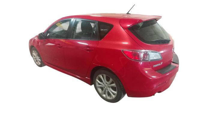 Used 2010 MAZDA MAZDA3 s Sport FWD image 3