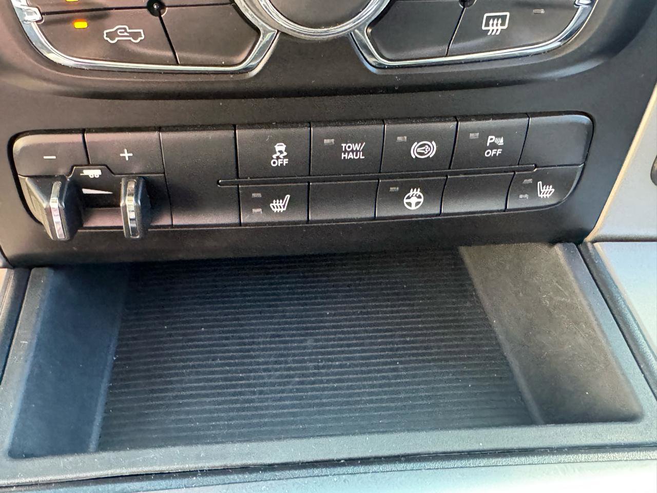 Used 2014 RAM 2500 Big Horn AWD/4WD image 28