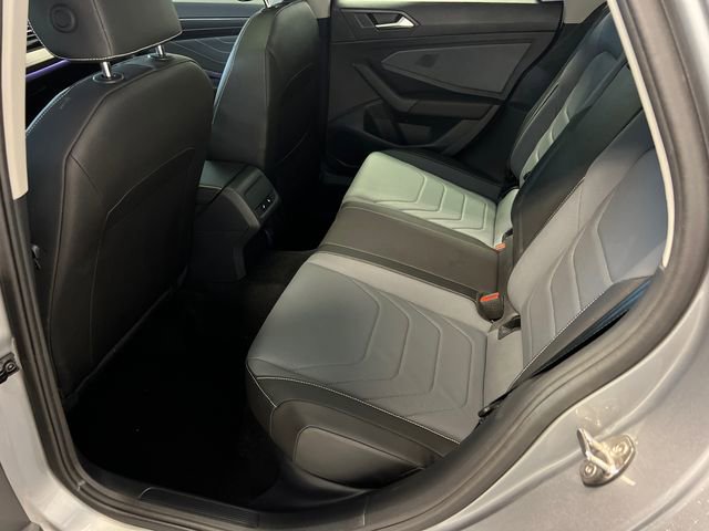 Certified 2025 Volkswagen Jetta SEL image 16