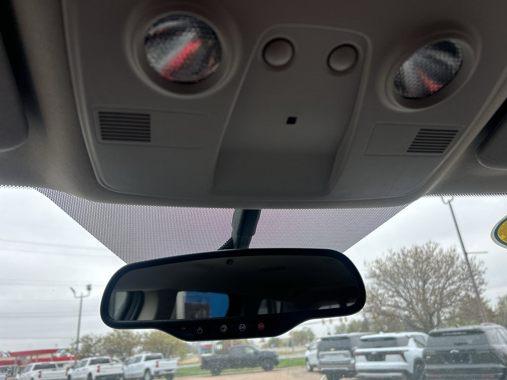 Used 2015 GMC Acadia SLE image 19