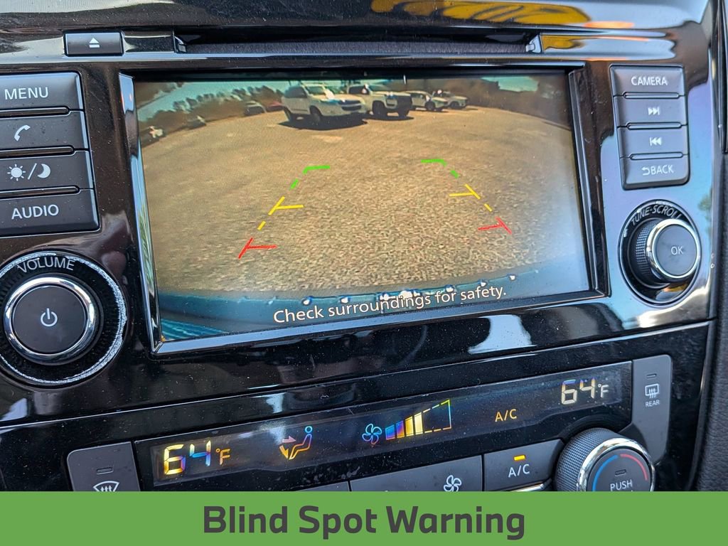 Used 2022 Nissan Rogue Sport SV image 7