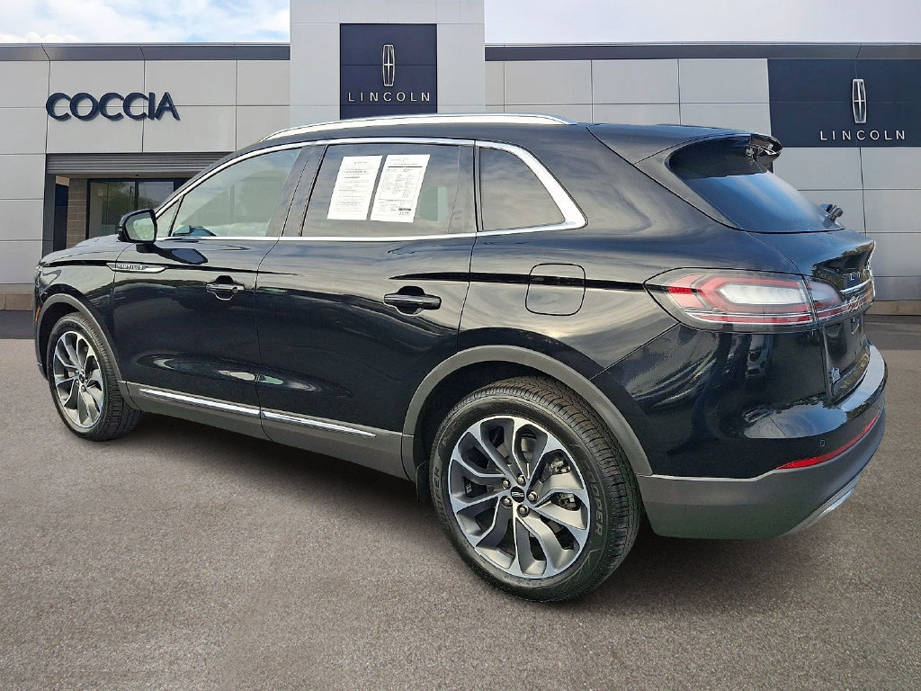 Certified 2022 Lincoln Nautilus Reserve AWD/4WD image 6