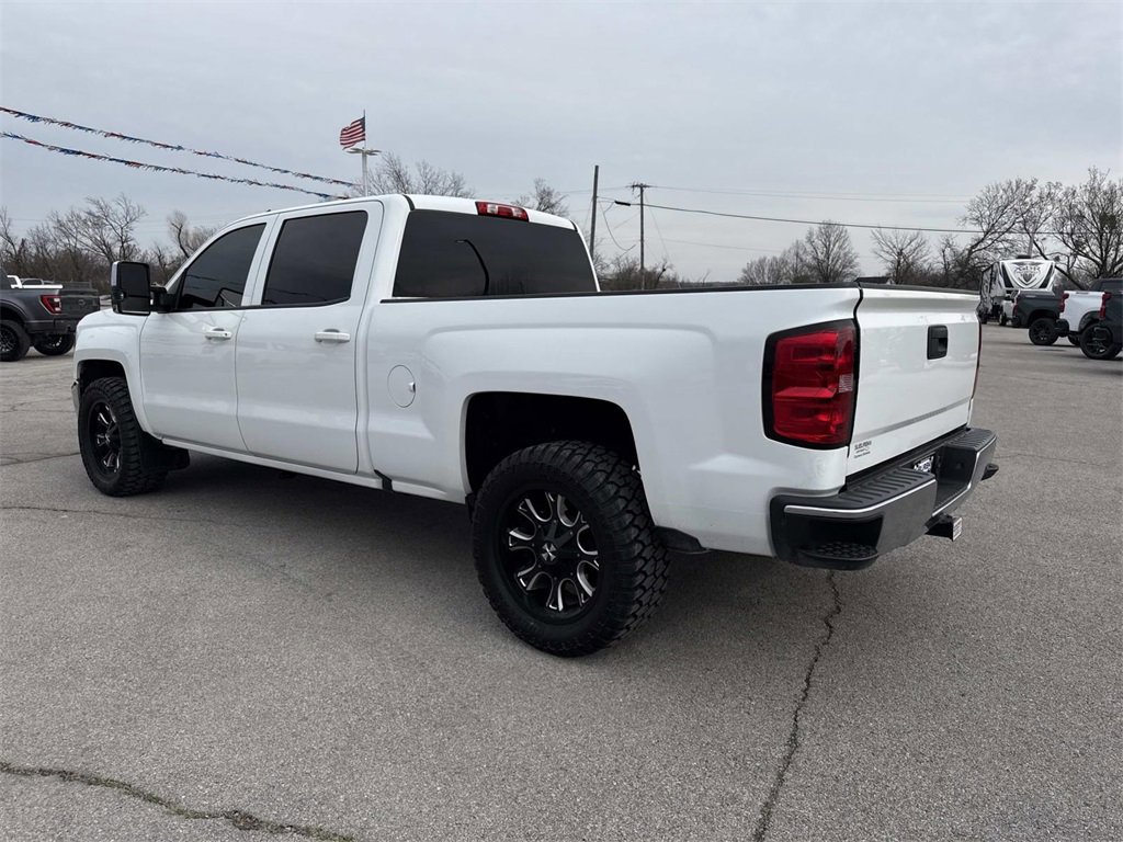 Used 2018 Chevrolet Silverado 1500 LT image 3