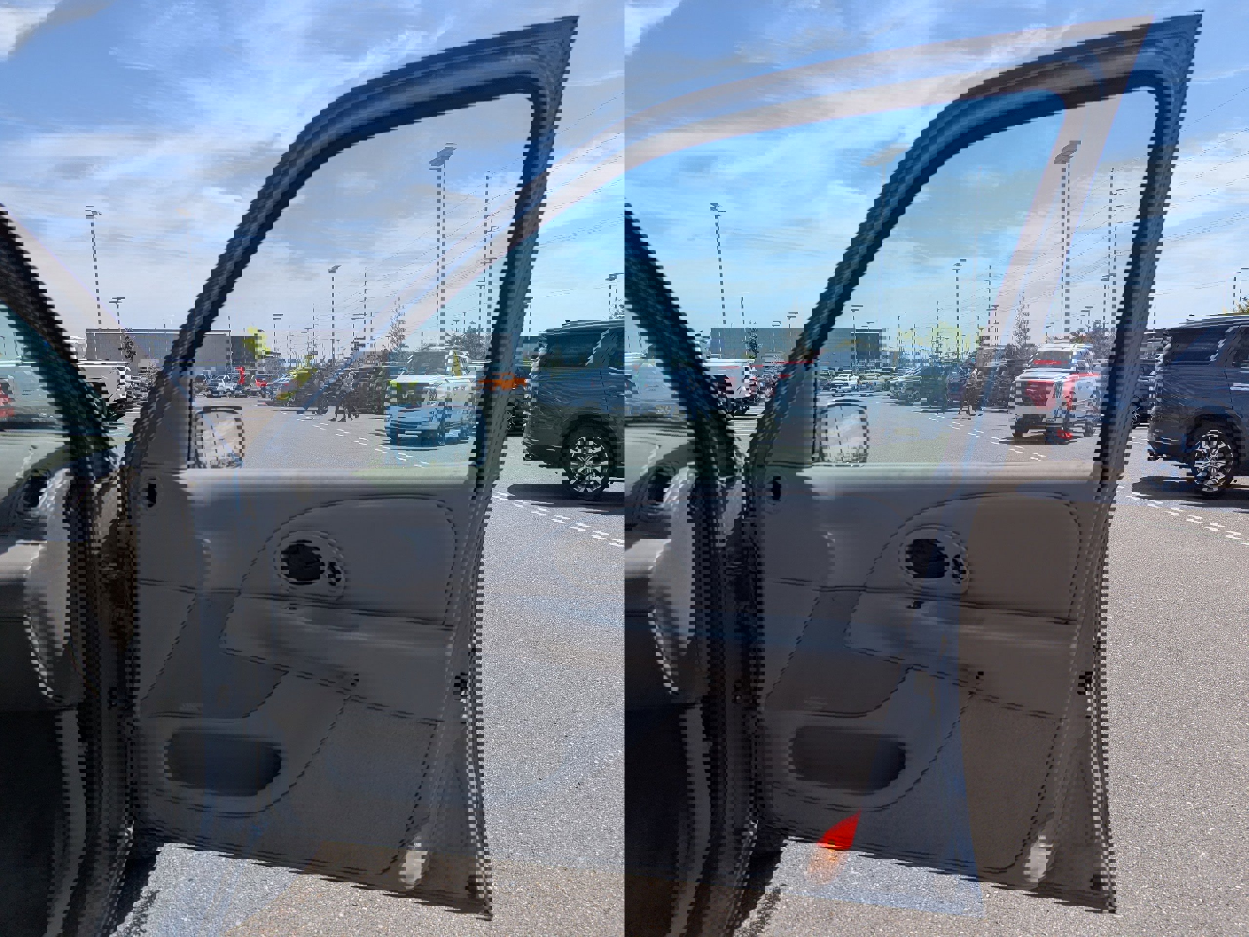 Used 1999 Mercury Mystique LS image 33