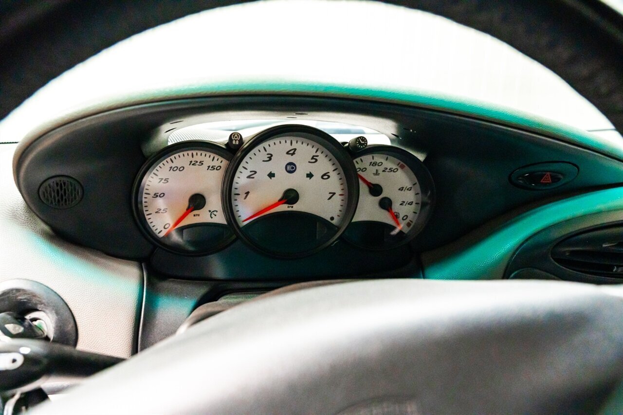 Used 1998 Porsche Boxster image 21
