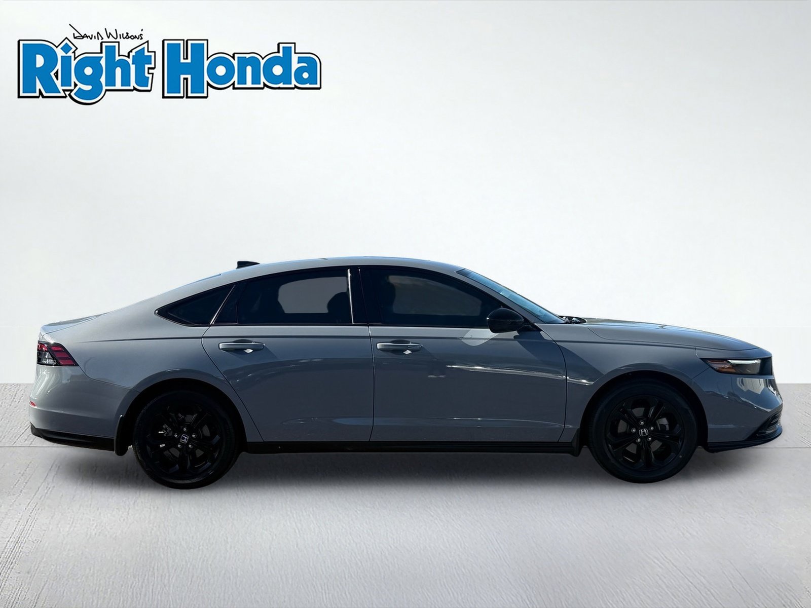 Certified 2025 Honda Accord SE image 9