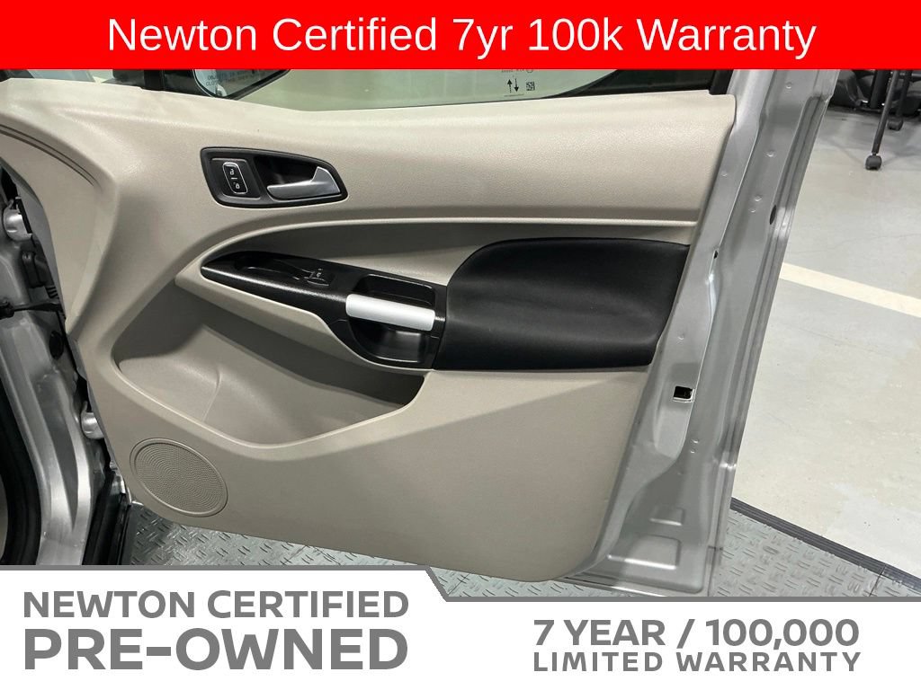 Used 2022 Ford Transit Connect XLT FWD image 36
