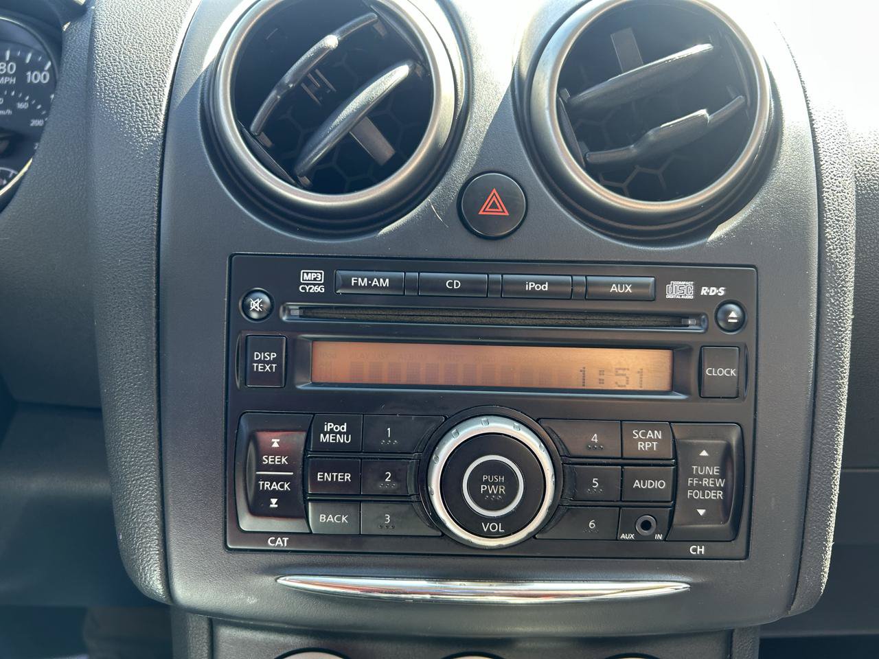 Used 2013 Nissan Rogue S AWD/4WD image 21