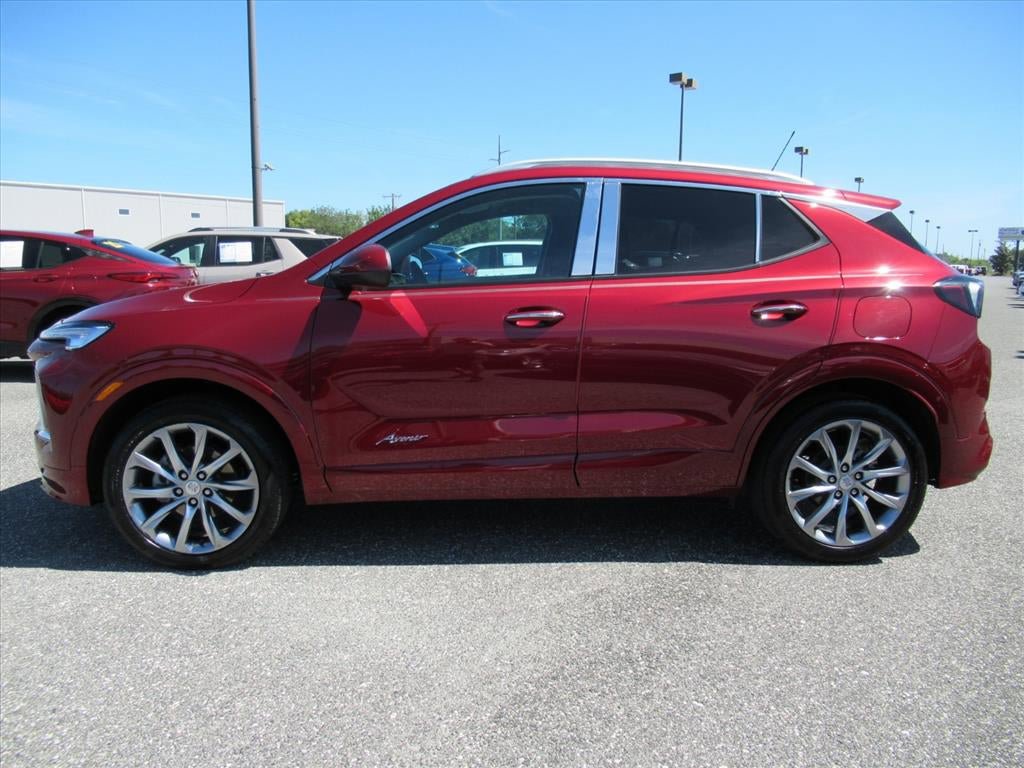 Used 2024 Buick Encore GX Avenir w/ Avenir Convenience Package AWD/4WD image 4