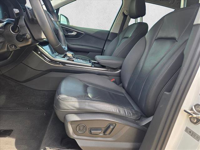 Used 2020 Audi Q7 3.0T Premium Plus w/ Premium Plus Package image 16