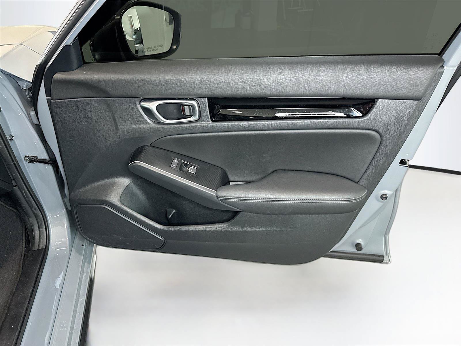 Used 2025 Honda Civic Sport Touring image 15