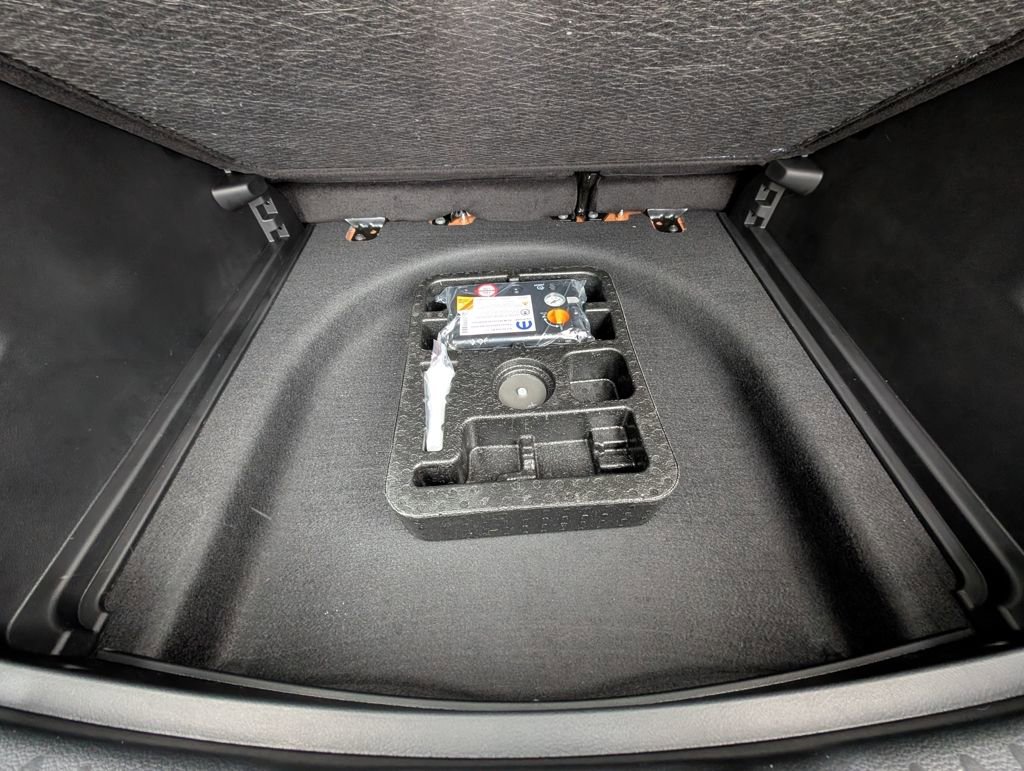 New 2026 Jeep Compass Latitude image 36