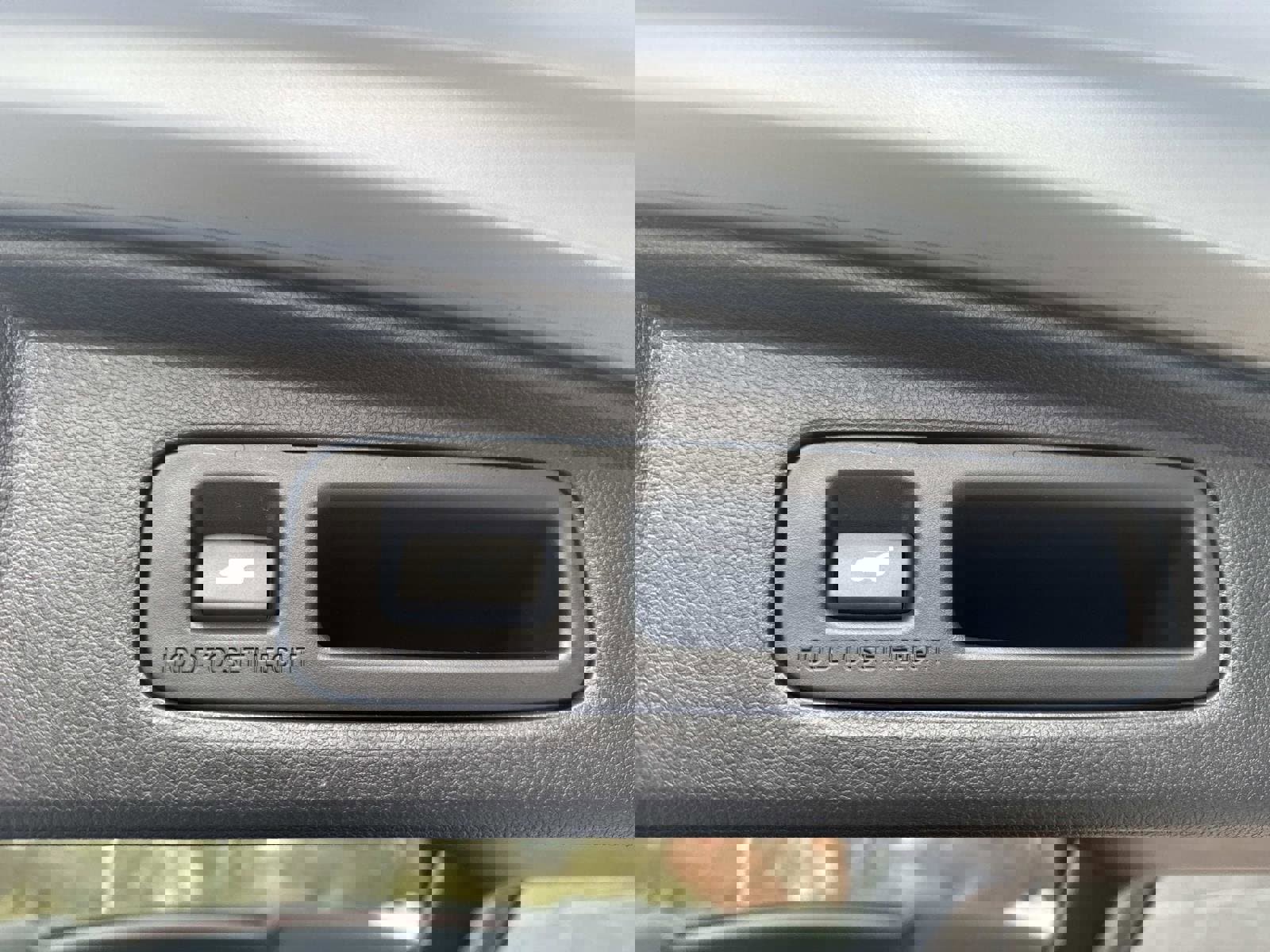 Used 2025 Honda CR-V Sport-L image 12