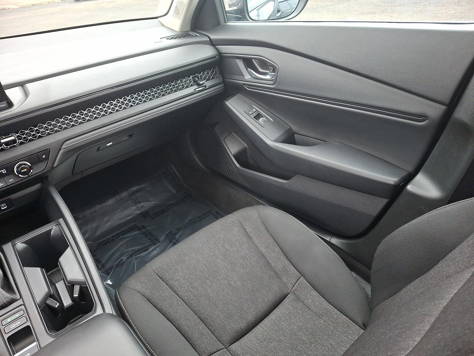 Used 2023 Honda Accord EX image 12