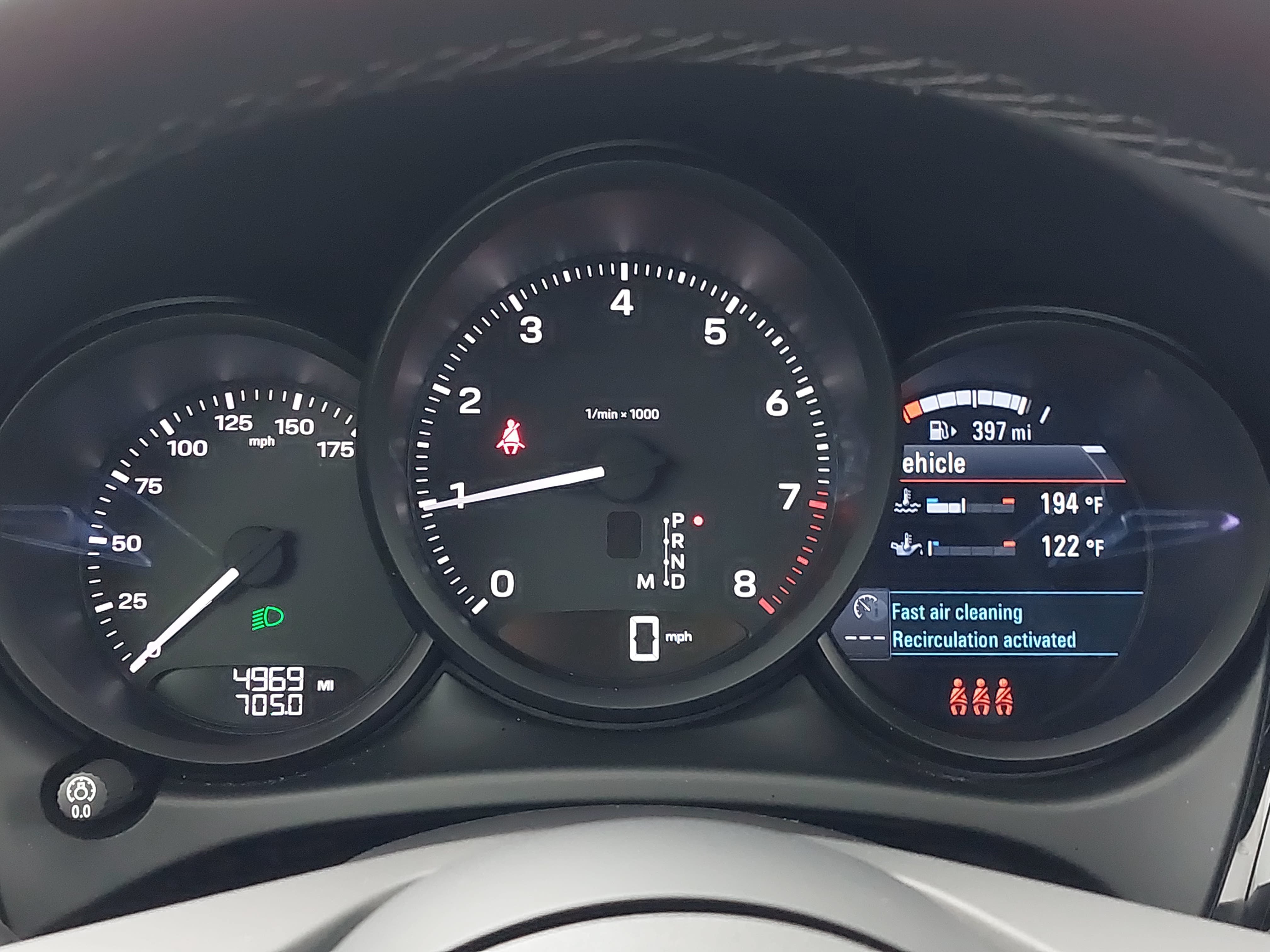 Certified 2026 Porsche Macan AWD/4WD image 21