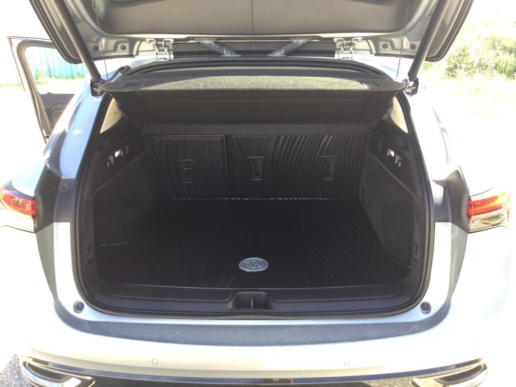 Used 2023 Buick Envision Preferred w/ Sport Touring Package AWD/4WD image 24