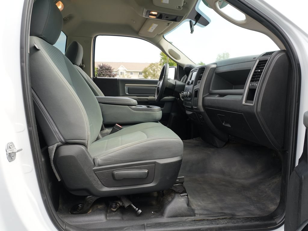 Used 2019 RAM 1500 Tradesman w/ Popular Equipment Group RWD image 27