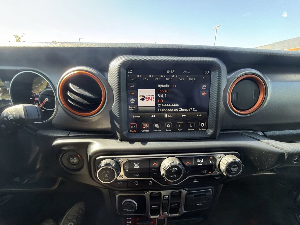 Certified 2023 Jeep Gladiator Mojave AWD/4WD image 7