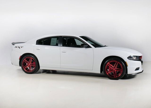 Used 2019 Dodge Charger SXT image 27