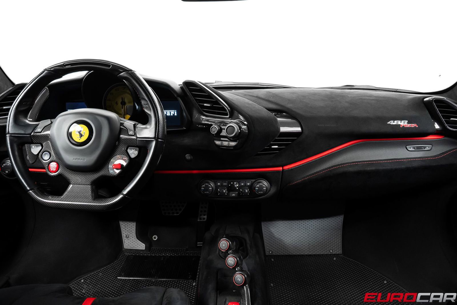 Used 2020 Ferrari 488 Pista *HUGE CARBON INTERIOR OPTIONS image 29