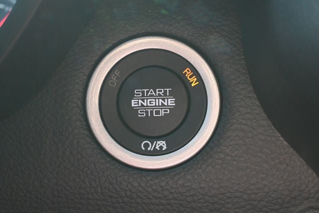Used 2025 RAM 1500 Laramie w/ Sport Appearance Package AWD/4WD image 35