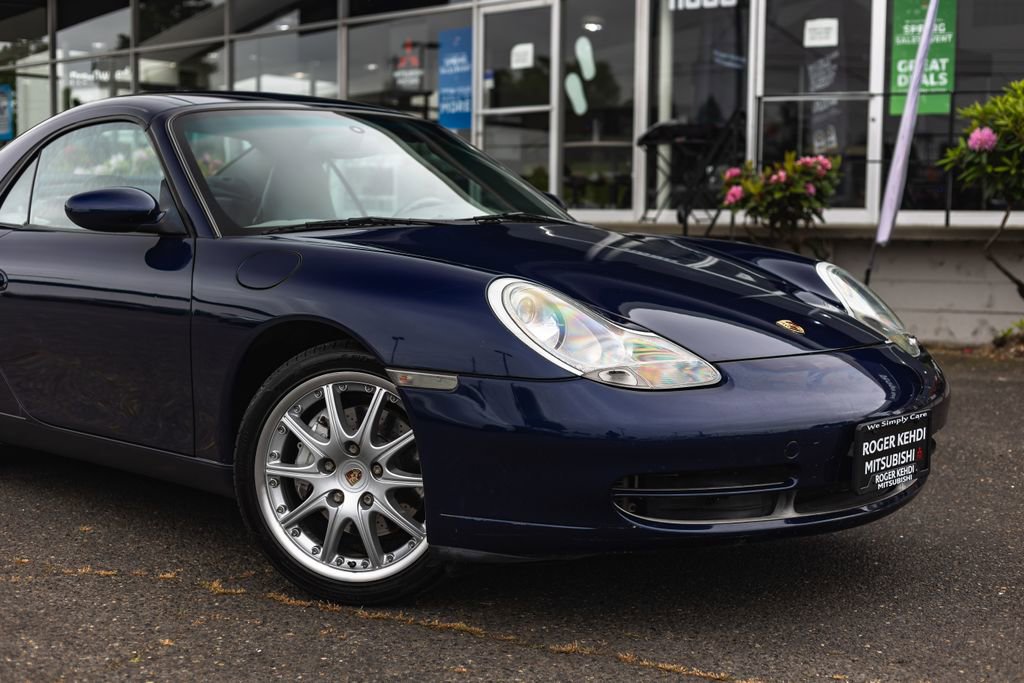 Used 2001 Porsche 911 Carrera 4 AWD/4WD image 3