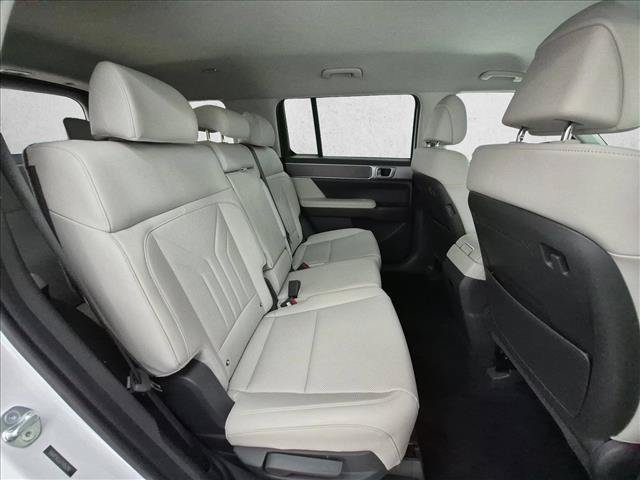 Used 2026 Hyundai Santa Fe SEL FWD image 22