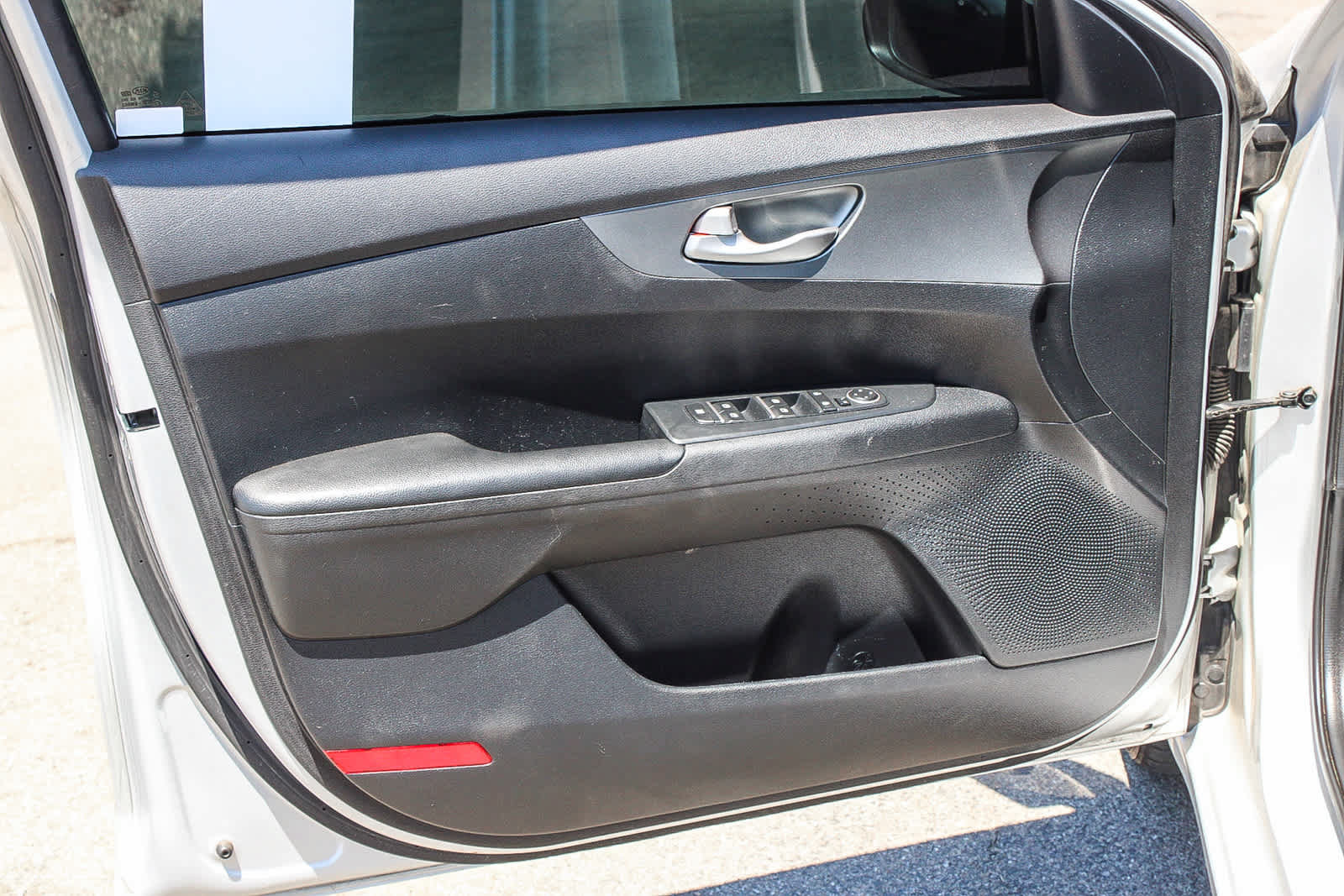Used 2020 Kia Forte LXS FWD image 21