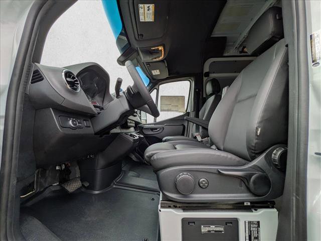 New 2026 Mercedes-Benz Sprinter 2500 image 4