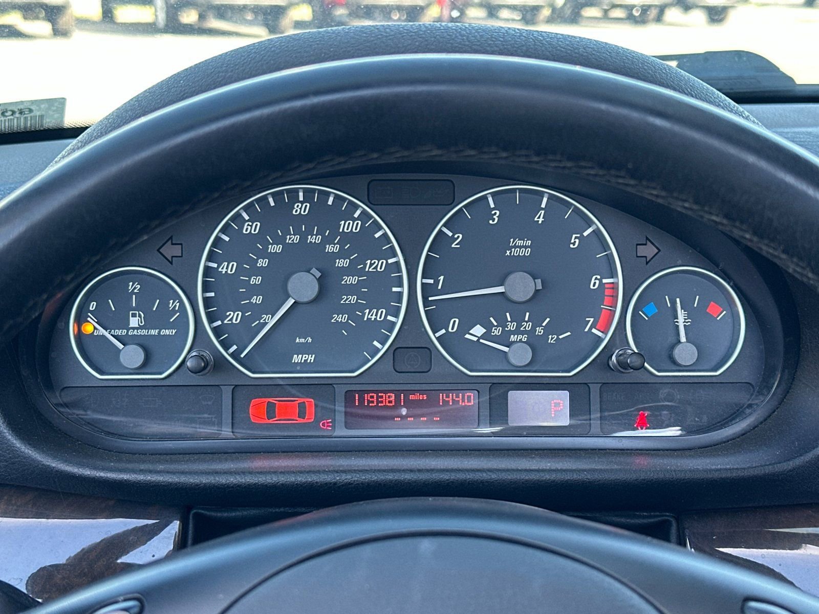 Used 2003 BMW 330Ci Convertible image 18