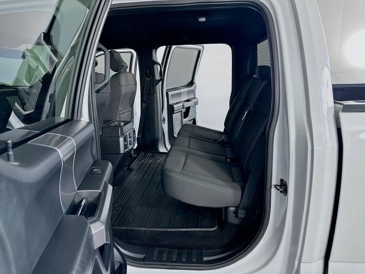 Used 2016 Ford F150 XLT w/ Equipment Group 302A Luxury image 30