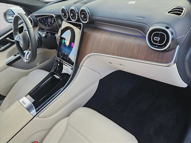 Used 2025 Mercedes-Benz GLC 300 image 20