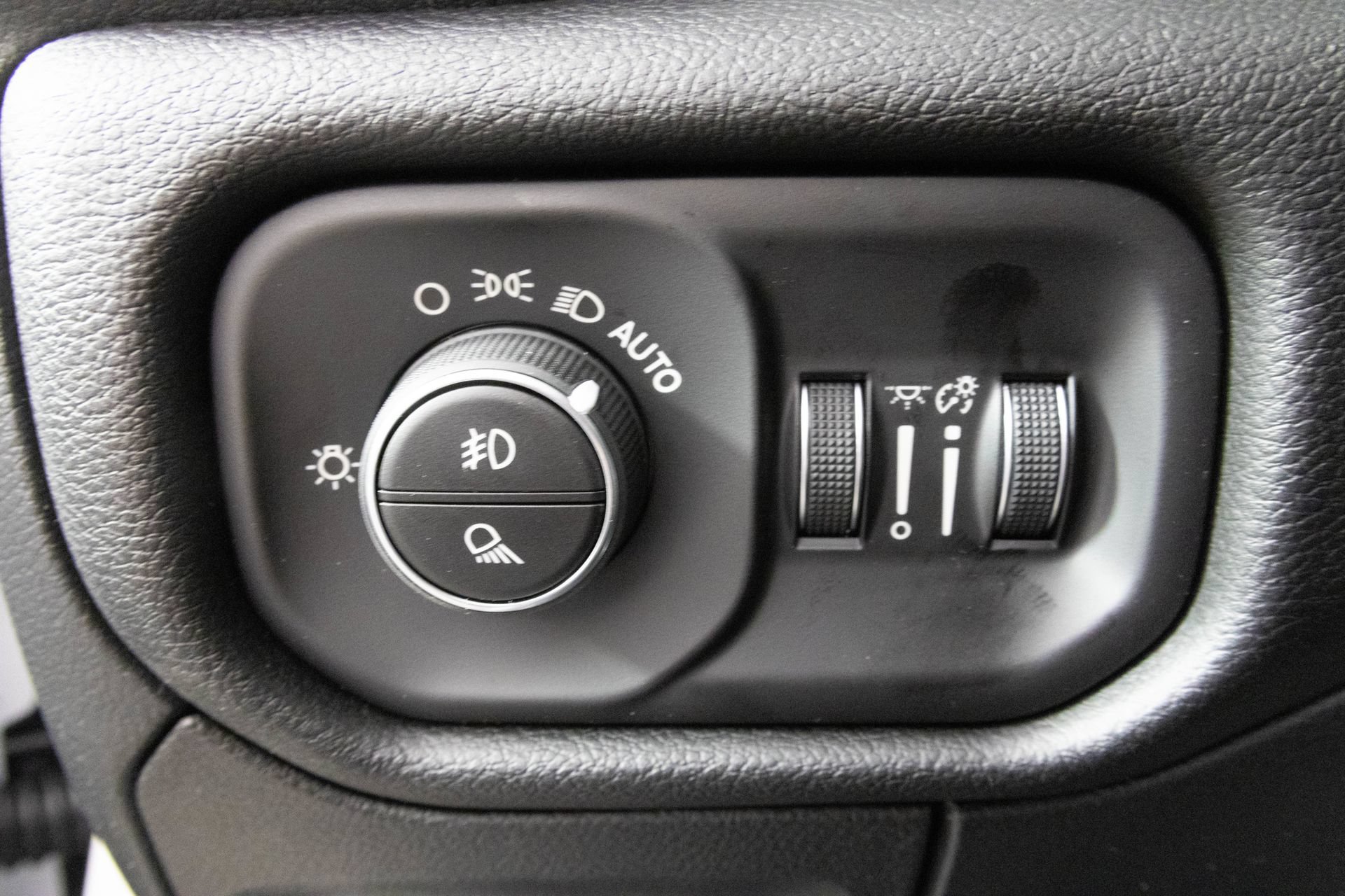 New 2026 RAM 1500 Lone Star AWD/4WD image 19