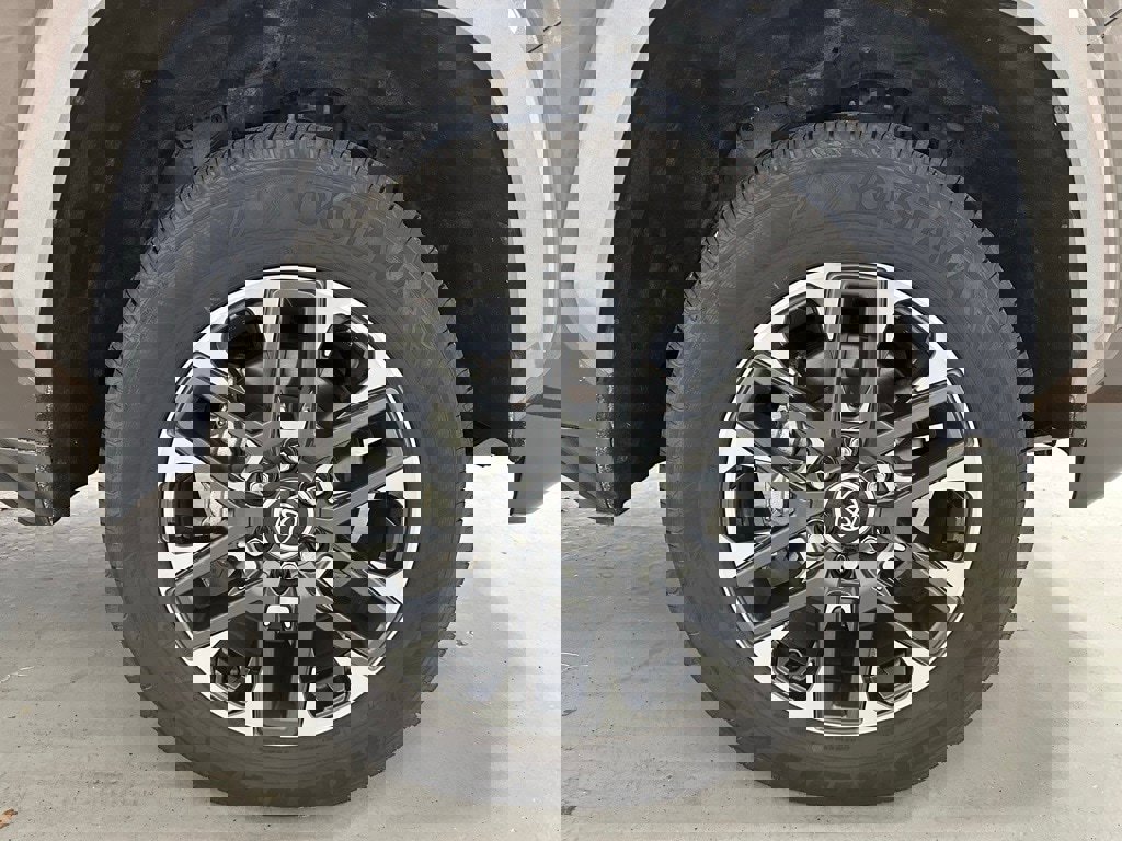 Used 2024 Toyota Tundra Limited image 61