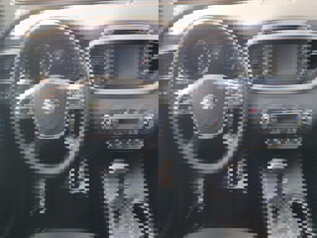 Used 2019 Kia Sorento LX w/ LX Convenience Package image 14