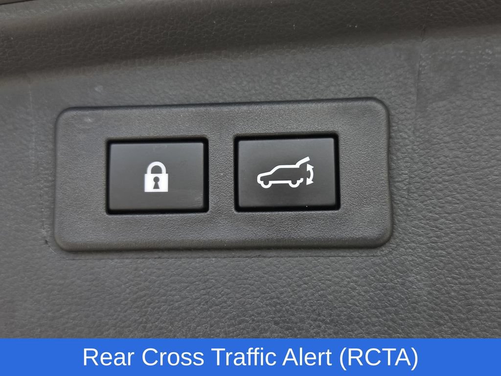 Used 2025 Subaru Outback Premium AWD/4WD image 11