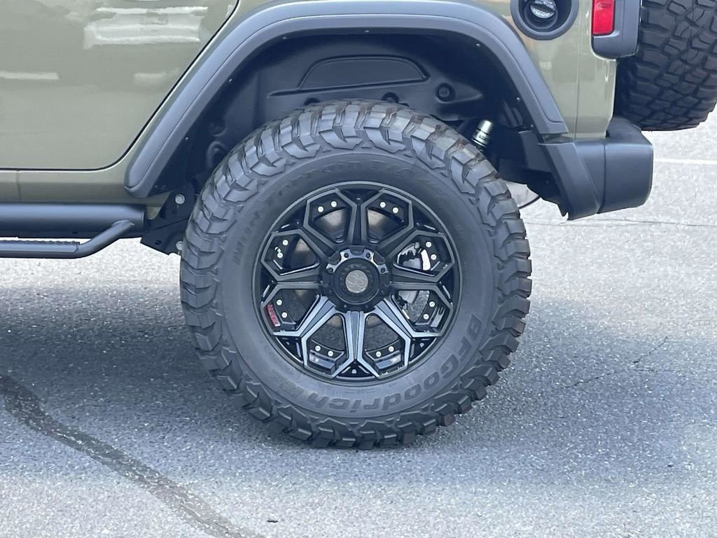 New 2025 Jeep Wrangler Unlimited Sport image 11