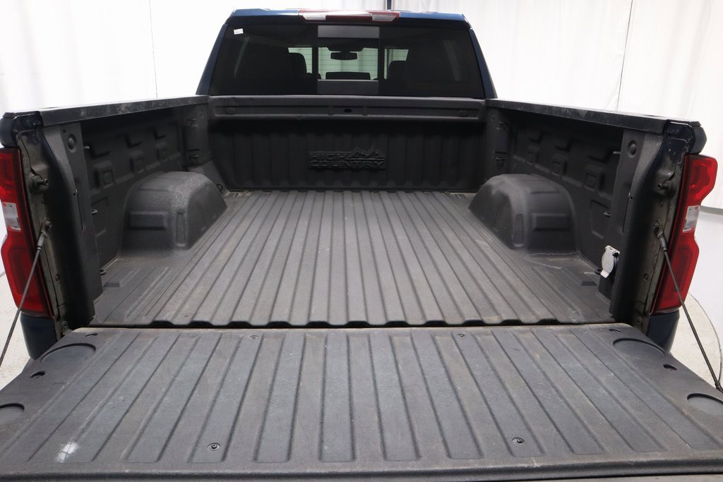Used 2022 Chevrolet Silverado 1500 High Country image 17