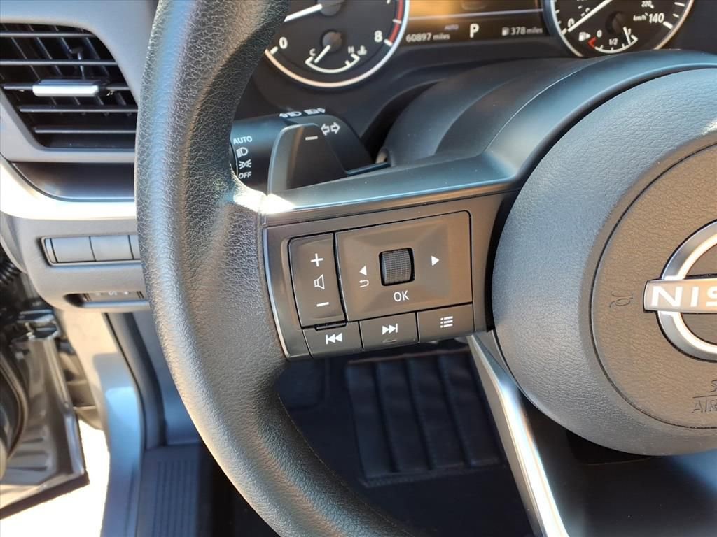 Used 2024 Nissan Rogue SV image 19