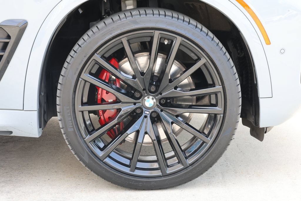 Used 2025 BMW X5 M60i AWD/4WD image 6