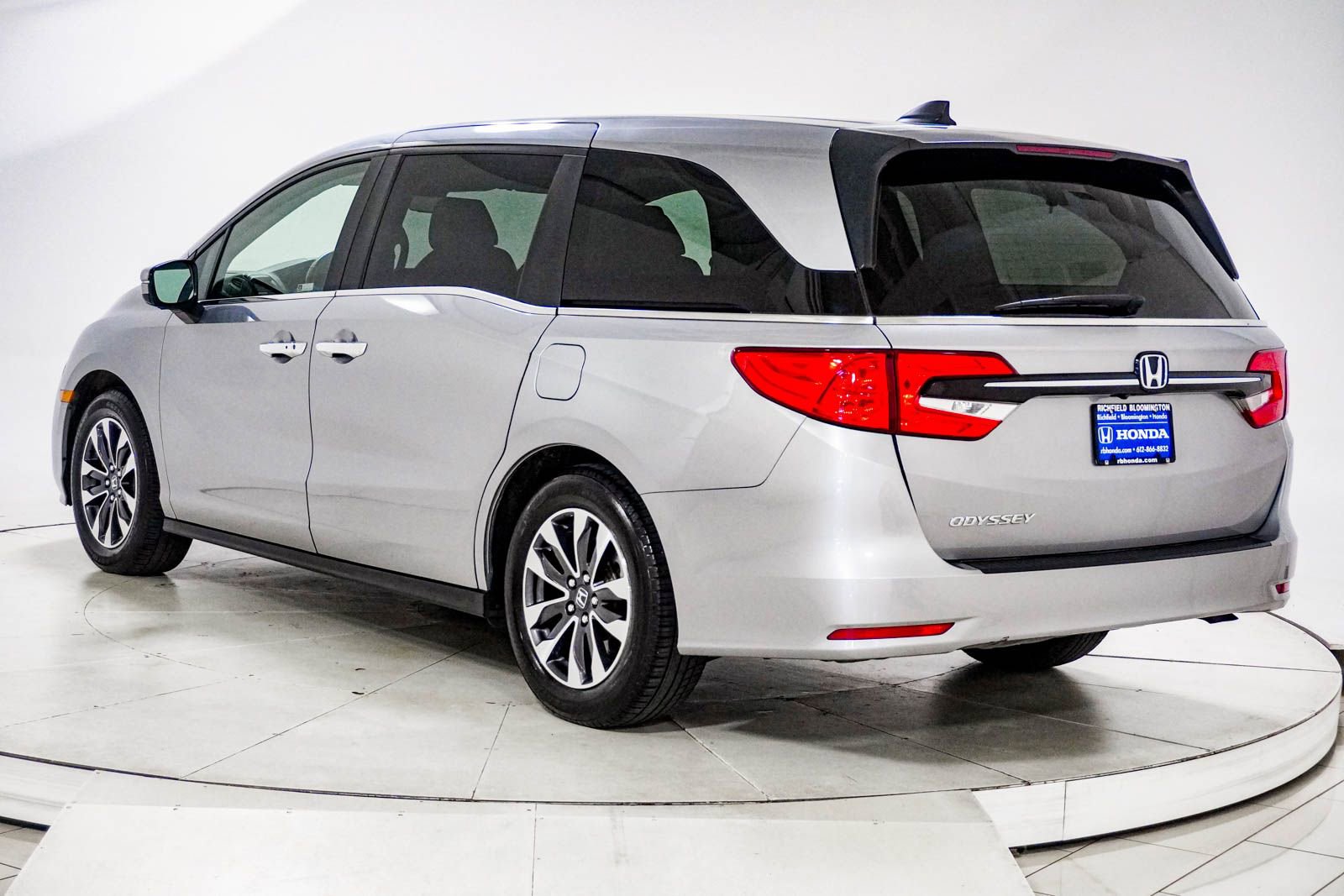 Used 2022 Honda Odyssey EX-L image 6