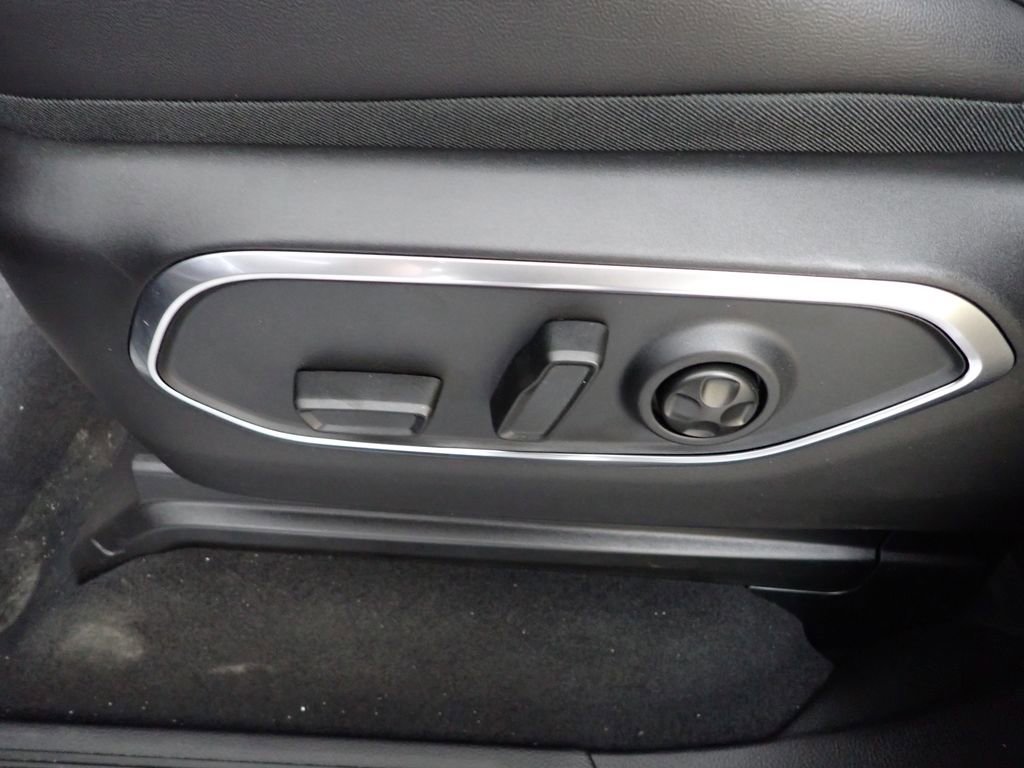 New 2026 Jeep Grand Wagoneer L 4WD image 27