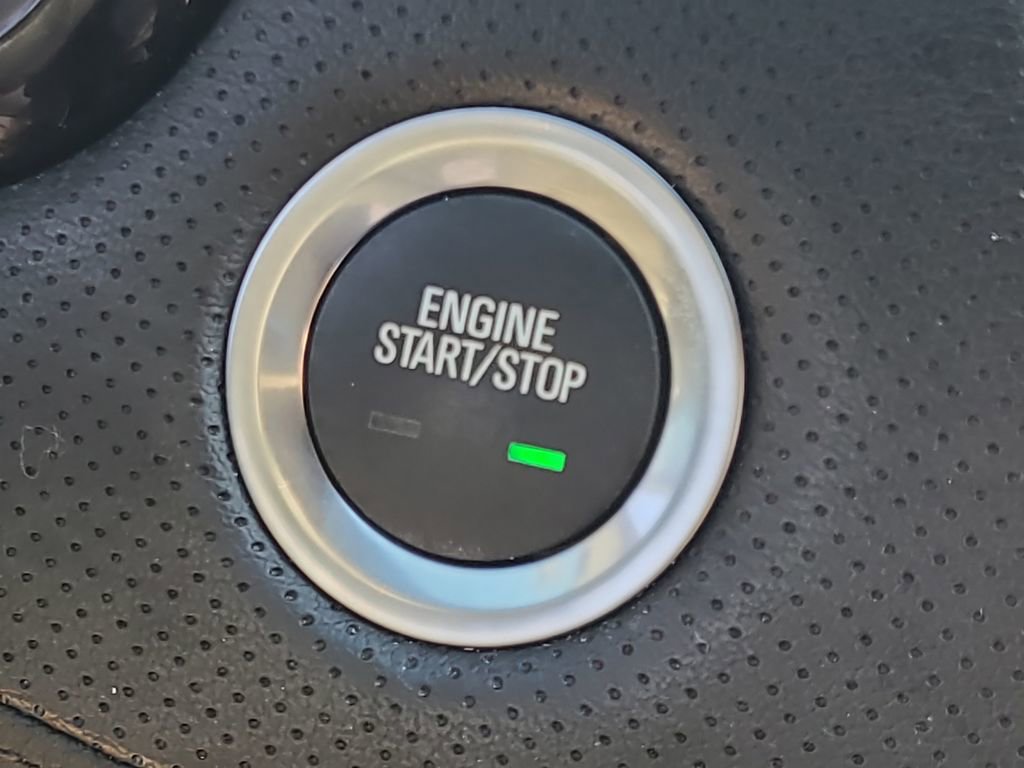 Used 2025 Cadillac XT5 Sportv w/ Technology Package image 27