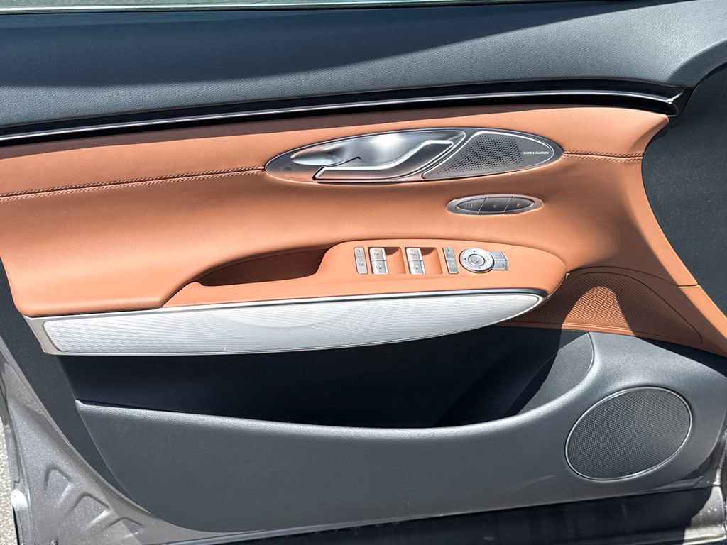 New 2026 Genesis GV70 2.5T Advanced AWD/4WD image 10